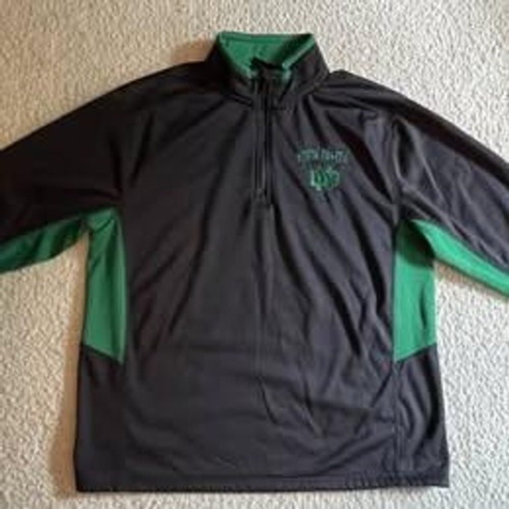 UND University North Dakota 1/4 Zip Lightweight Pullover Shirt Sweatshirt Men L